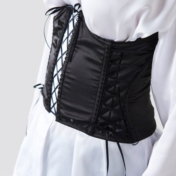 Trendy lace up corset under bust top - Picture 2 of 3